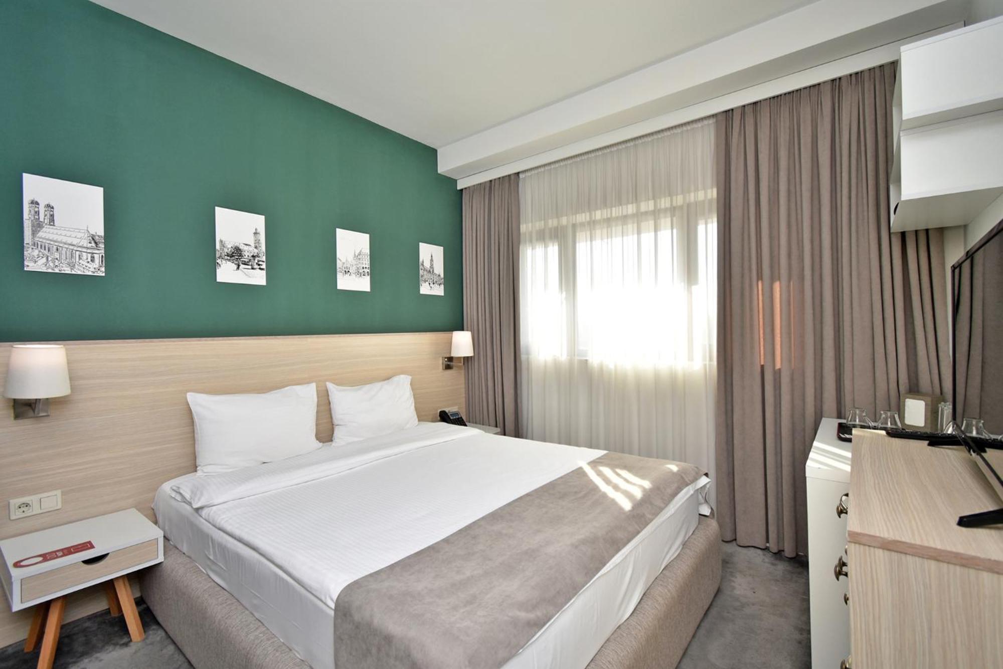 In City Hotel Jerevan Buitenkant foto